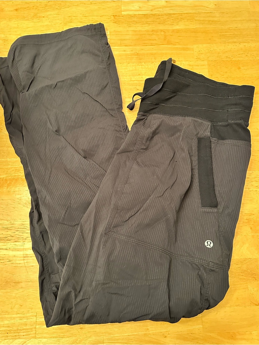 Lululemon dance studio pants size 8